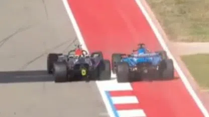 El encontronazo entre Hadjar y Albon que casi termina en un accidente durante la FP3