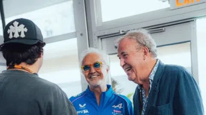 Clarkson con Briatore en el GP de Estados Unidos