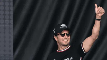 Checo P&eacute;rez renov&oacute; contrato con Cadillac