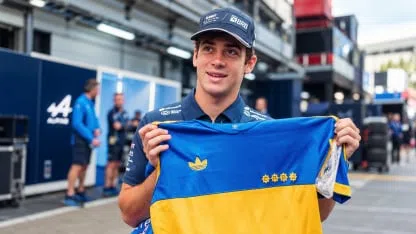 Colapinto brome&oacute; sobre c&oacute;mo seguir&aacute; el Supercl&aacute;sico