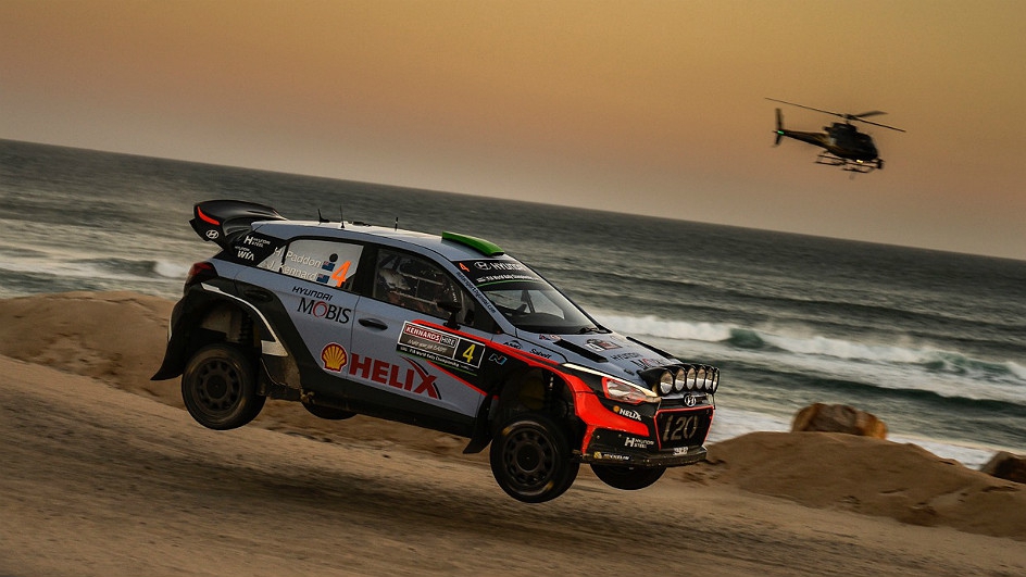 Fuerte accidente de Paddon Fuerte accidente de Paddon