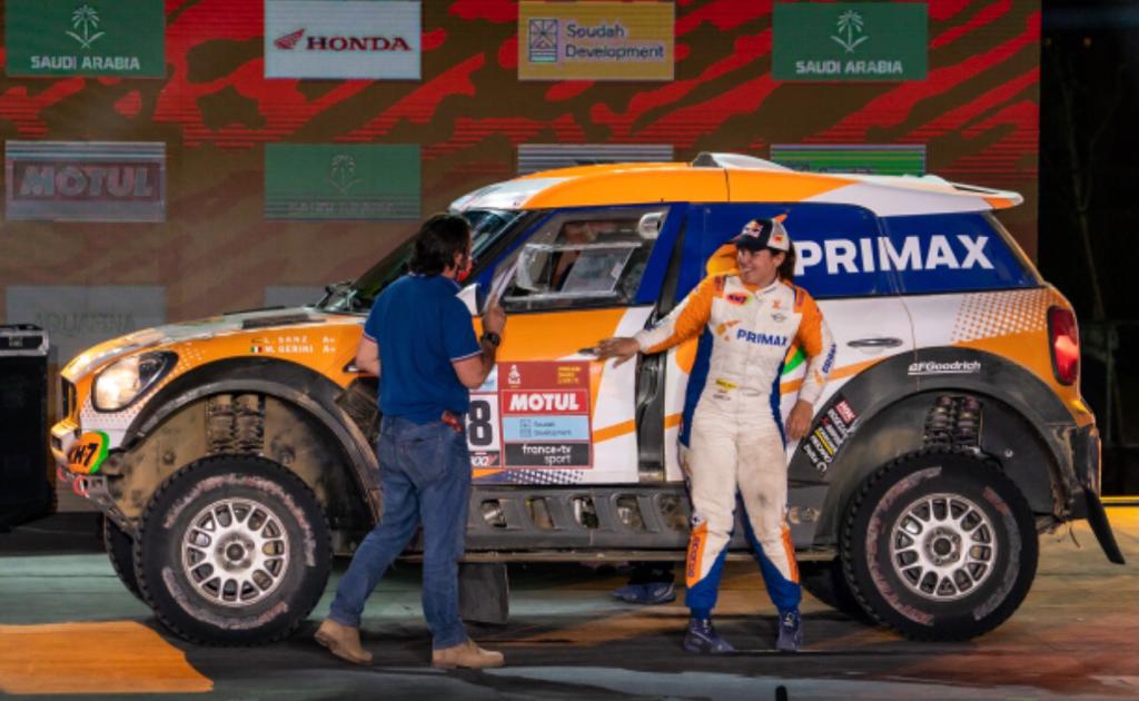 Laia Sanz, la dama del Dakar, también llega en autos Laia Sanz, la dama del Dakar, también llega en autos
