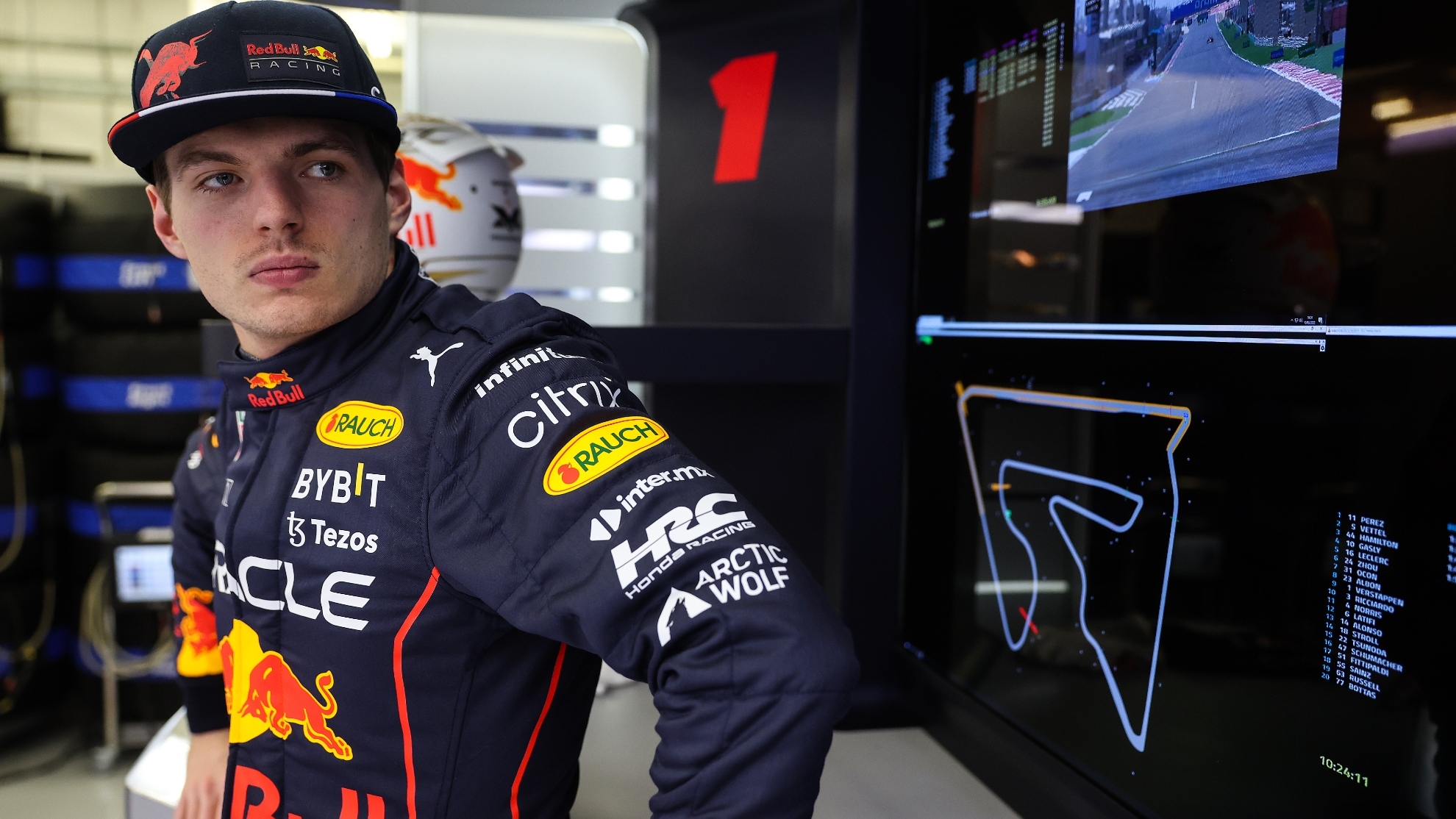 Verstappen: "Es vergonzoso que la FIA cambie las reglas de F1"