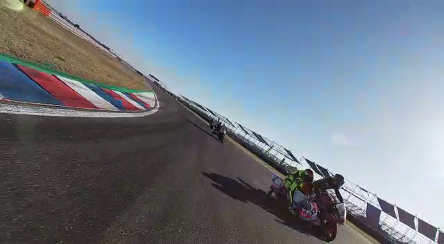Superbike Argentino: tremenda ca&iacute;da y golpe, a bordo