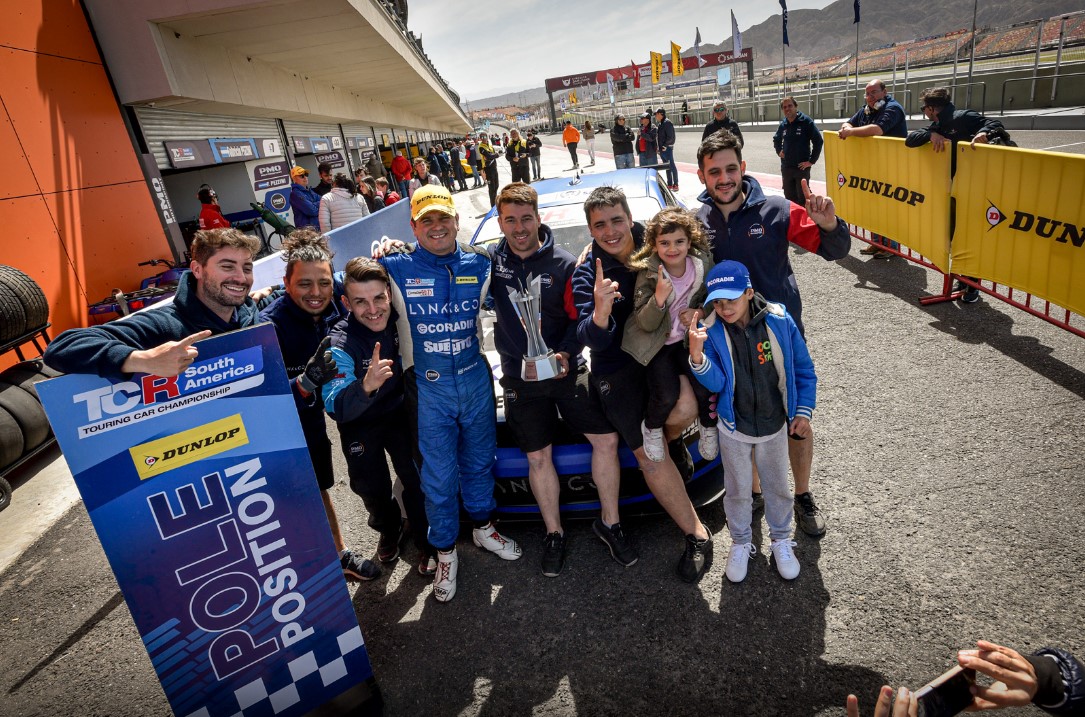 &iexcl;Pezzini campe&oacute;n del TCR South America!
