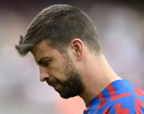 Bomba: Gerard Piqu&eacute; deja el Barcelona y se retira del f&uacute;tbol