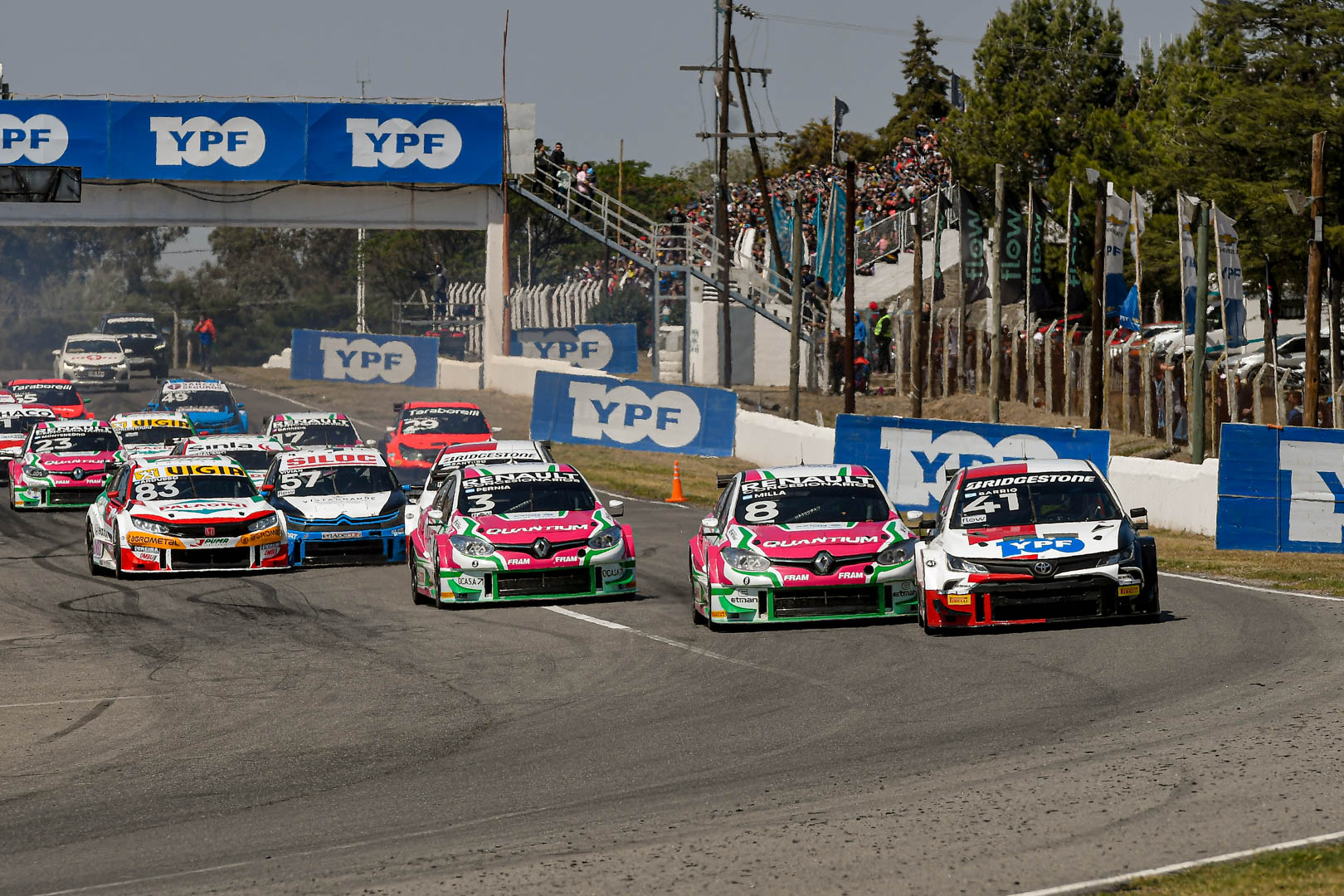 Tres pilotos pueden meterse en la historia grande del TC2000 en 2023