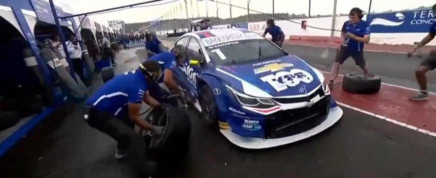 VIDEO: la parada en boxes que encendió la carrera del TC2000 VIDEO: la parada en boxes que encendió la carrera del TC2000
