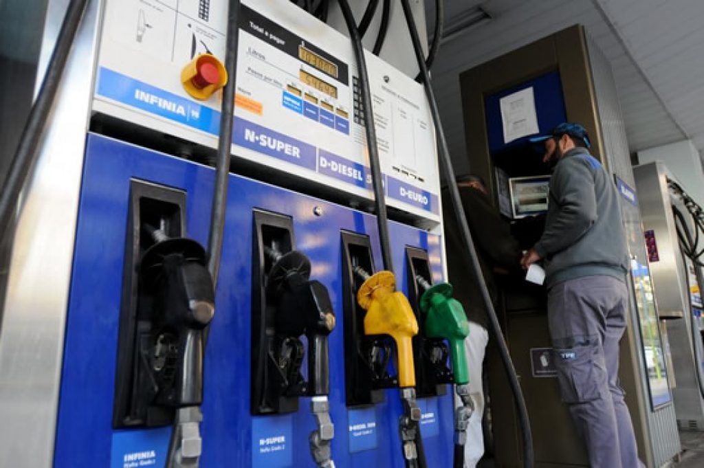 Inflaci&oacute;n: Sergio Massa negociar&aacute; con el sector de combustibles para evitar nuevas subas