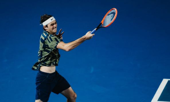 Triunfo y t&iacute;tulo para Taylor Fritz tras derrotar a Medvedev