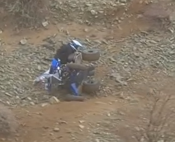 El vuelco de Manu Andujar en la octava etapa del Dakar 2023 El vuelco de Manu Andujar en la octava etapa del Dakar 2023