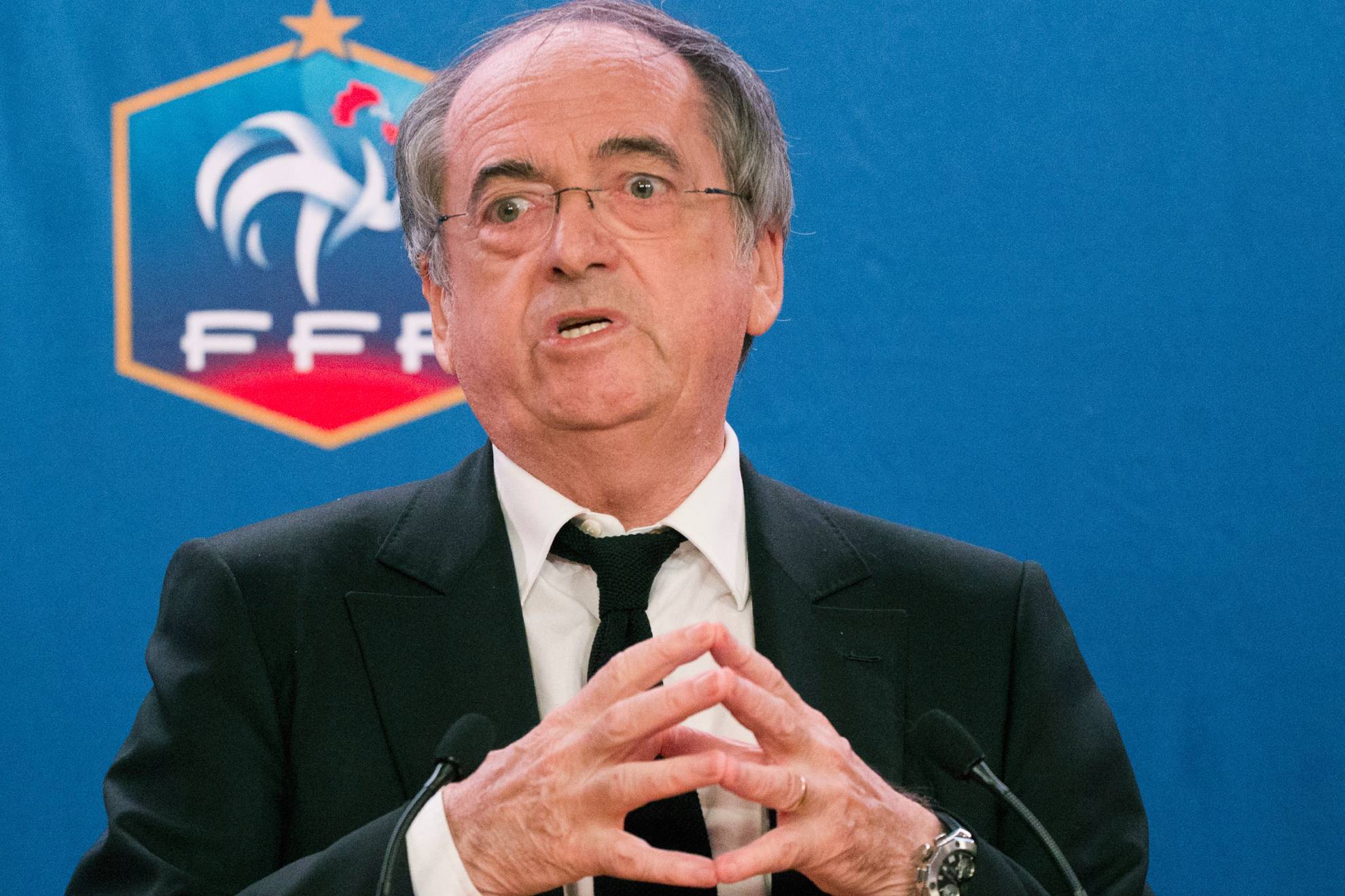 Escándalo en Francia: el presidente de la Federación de Fútbol, separado de su cargo tras ser acusado por abuso sexual Escándalo en Francia: el presidente de la Federación de Fútbol, separado de su cargo tras ser acusado por abuso sexual