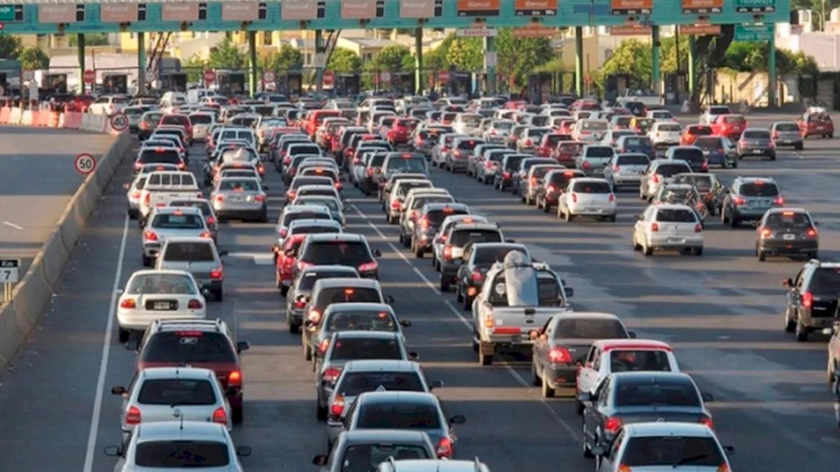 Viajá Seguro, el operativo de seguridad que lanzó el Ministerio de Transporte para el verano 2023 Viajá Seguro, el operativo de seguridad que lanzó el Ministerio de Transporte para el verano 2023