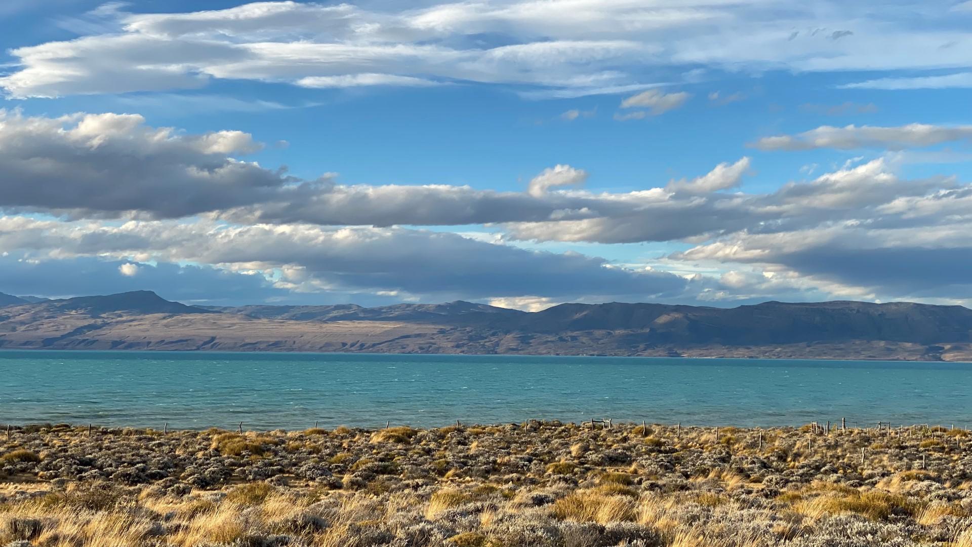 Misterio en El Calafate: un hombre desapareci&oacute; en el Lago Argentino y la Prefectura contin&uacute;a busc&aacute;ndolo