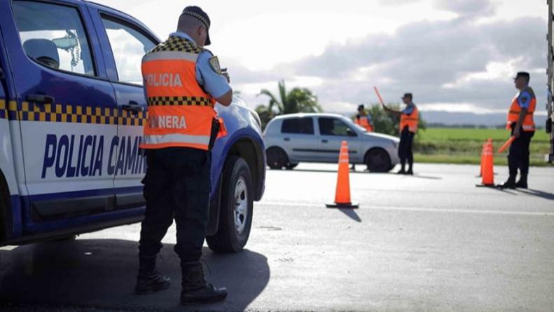 Accidente en la Ruta Nacional 28: un camion chocó a un rastrojero y dejó dos heridos Accidente en la Ruta Nacional 28: un camion chocó a un rastrojero y dejó dos heridos