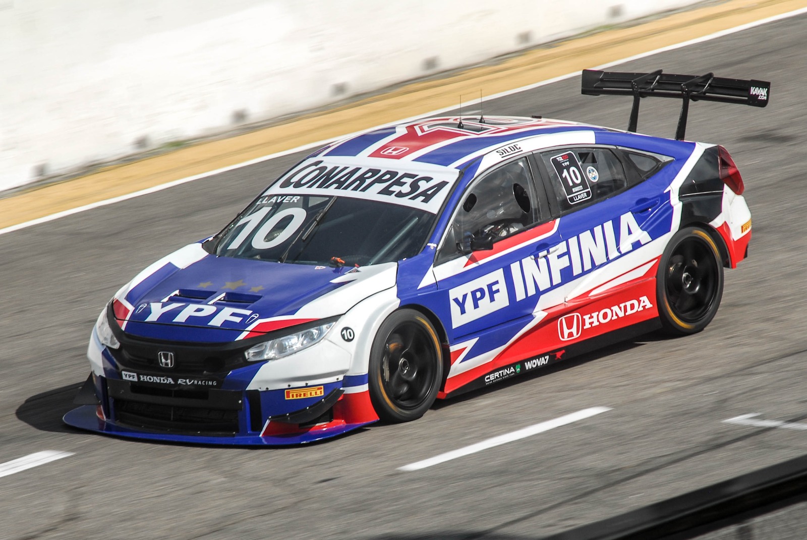 Llaver cerr&oacute; las tandas comunitarias del TC2000 en lo m&aacute;s alto