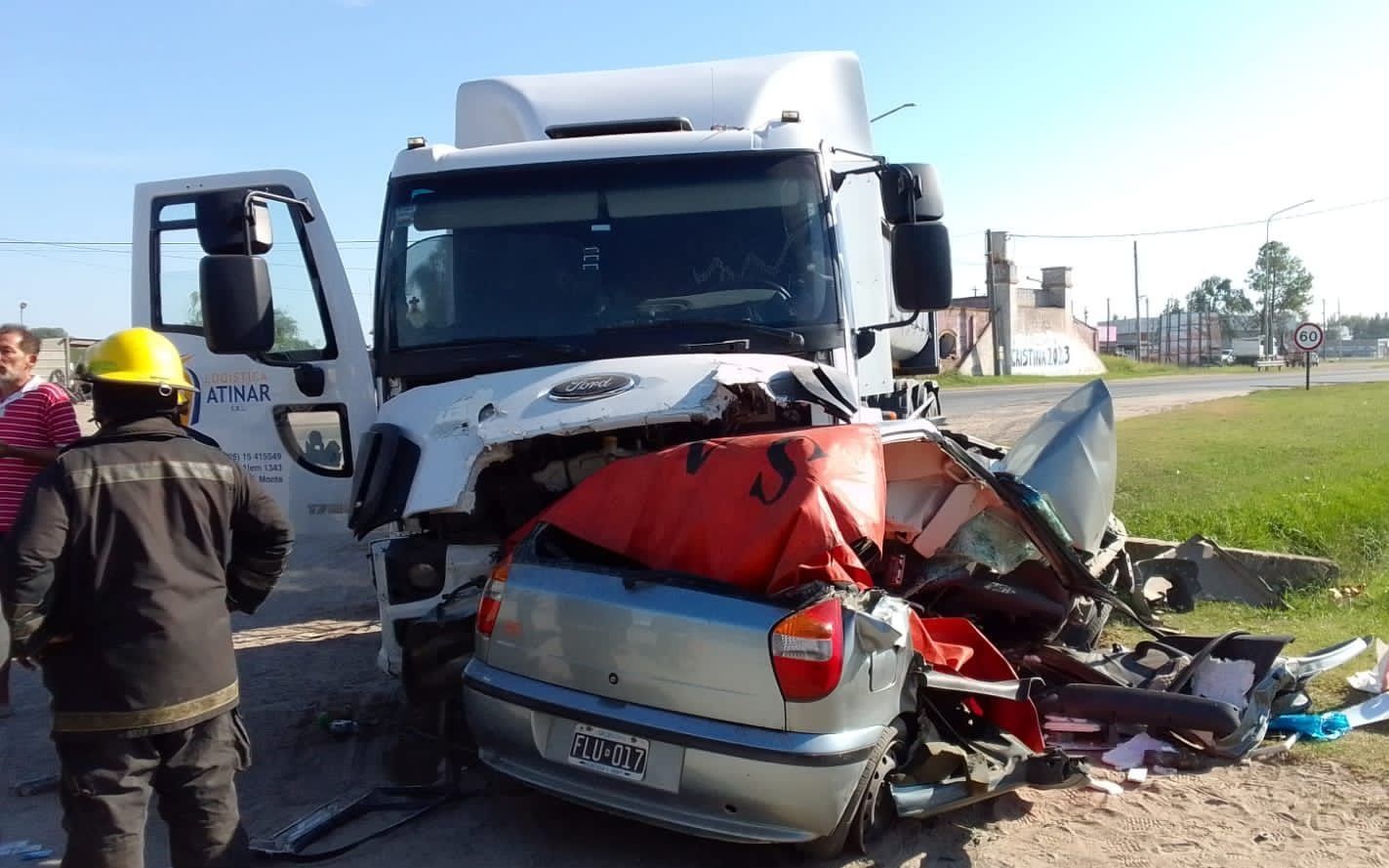 Tragedia en la ruta 205: 4 personas fallecieron tras un choque frontal Tragedia en la ruta 205: 4 personas fallecieron tras un choque frontal