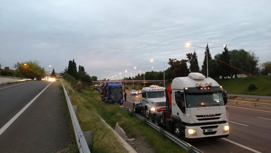 Tr&aacute;nsito: la medida que afectar&aacute; a las rutas durante el fin de semana largo