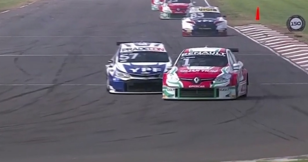TC2000: las dos maniobras que le dieron el triunfo a Leonel Pernía en San Jorge TC2000: las dos maniobras que le dieron el triunfo a Leonel Pernía en San Jorge