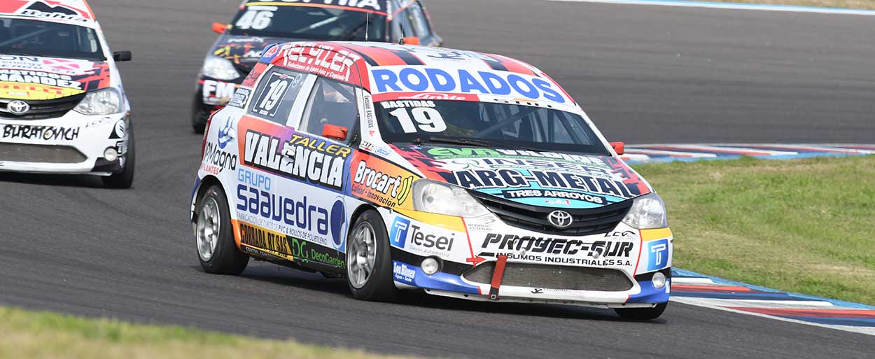 Turismo Pista: Bastidas, el poleman de la segunda clasificación de la Clase 3 Turismo Pista: Bastidas, el poleman de la segunda clasificación de la Clase 3