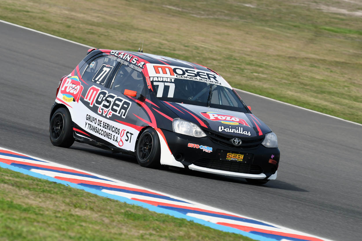 Turismo Pista: Fauret se impuso en la serie más veloz de la Clase 3 Turismo Pista: Fauret se impuso en la serie más veloz de la Clase 3