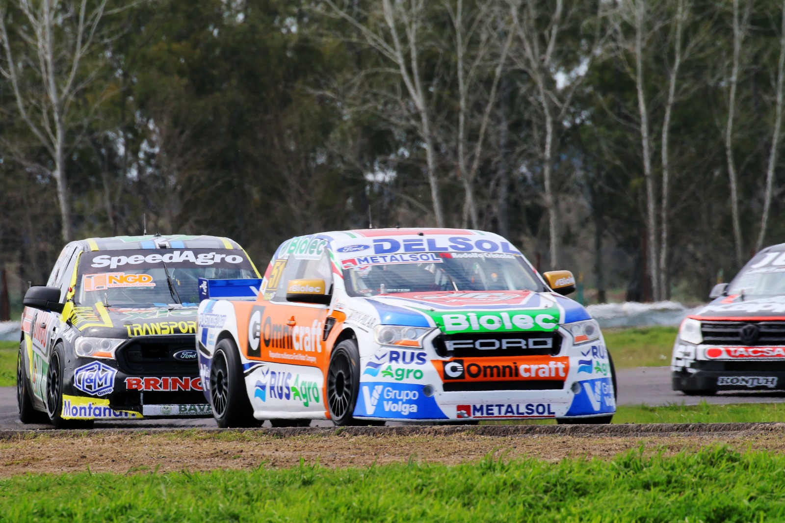 RESUMEN: las TC Pick Up pasaron por La Plata y Gianini cantó victoria en una jornada que tuvo de todo RESUMEN: las TC Pick Up pasaron por La Plata y Gianini cantó victoria en una jornada que tuvo de todo