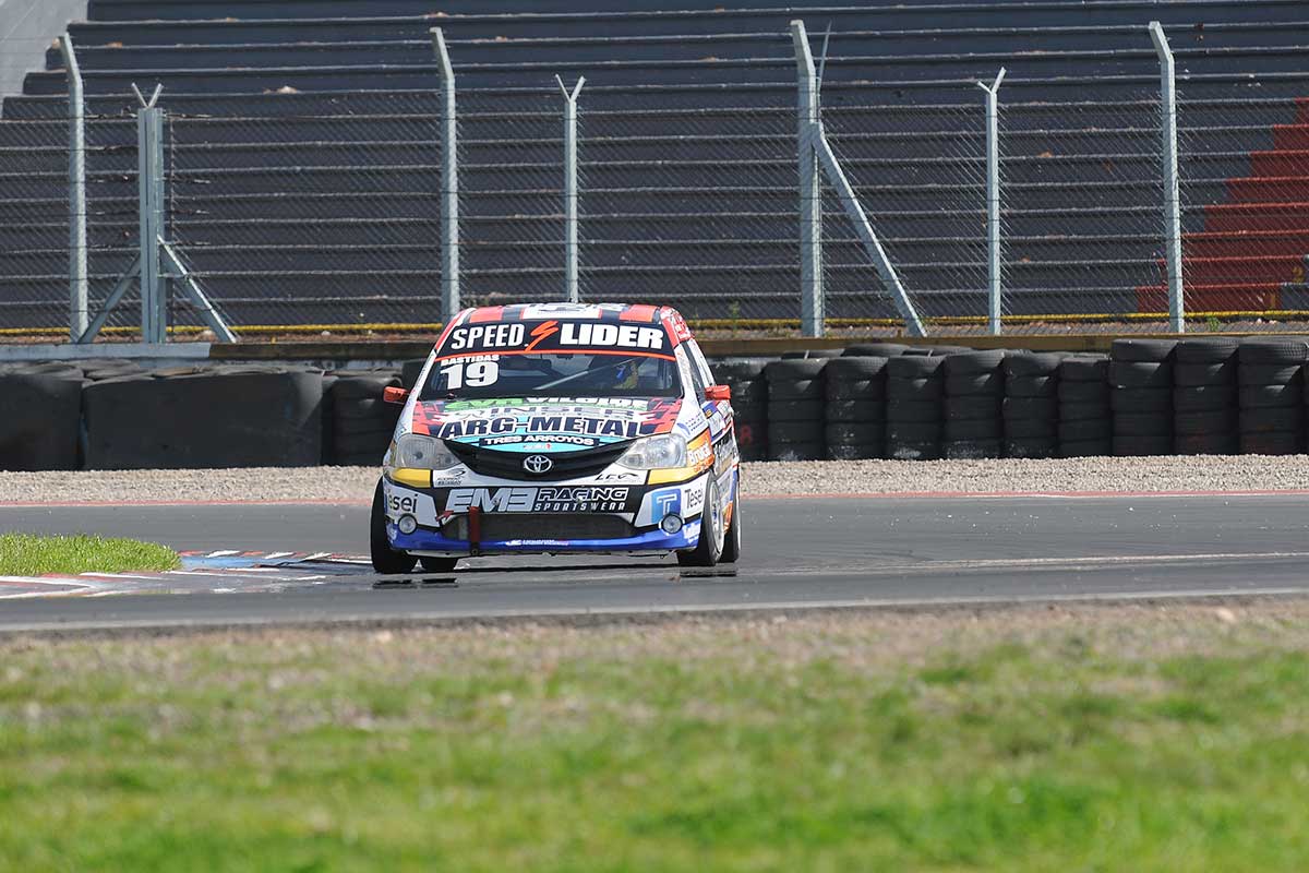 Turismo Pista: Bastidas y Tambucci largar&aacute;n adelante en Buenos Aires