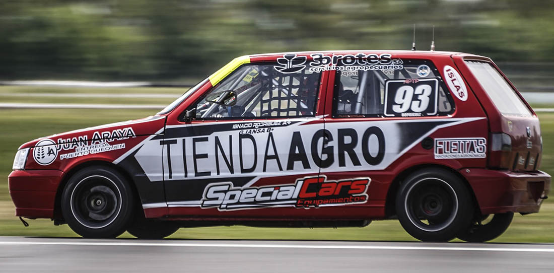 Turismo Pista: &iexcl;Como en los viejos tiempos! Iansa gan&oacute; la final de invitados de la Clase 1