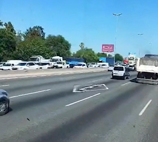 M&uacute;ltiple choque en Panamericana: cinco autos involucrados y demoras en el tr&aacute;nsito