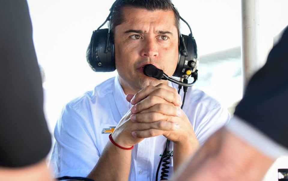 IndyCar: Juncos mano a mano con Carburando: todos los detalles de la prueba del motor h&iacute;brido