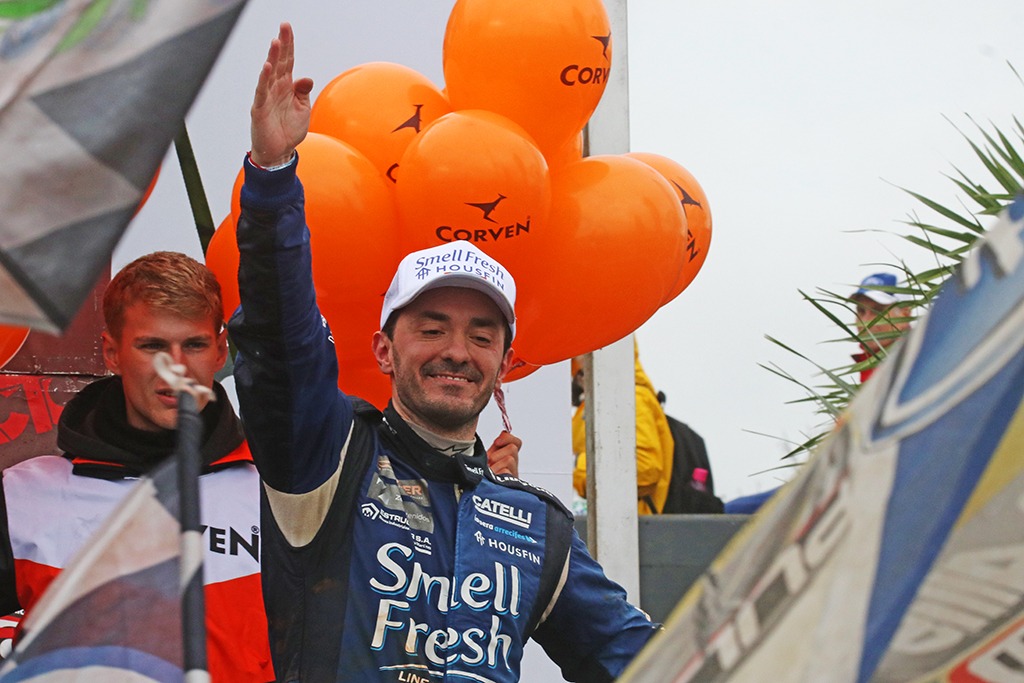 TC: Trosset ya piensa en el futuro: "El primer paso es entrar a la Copa de Oro"