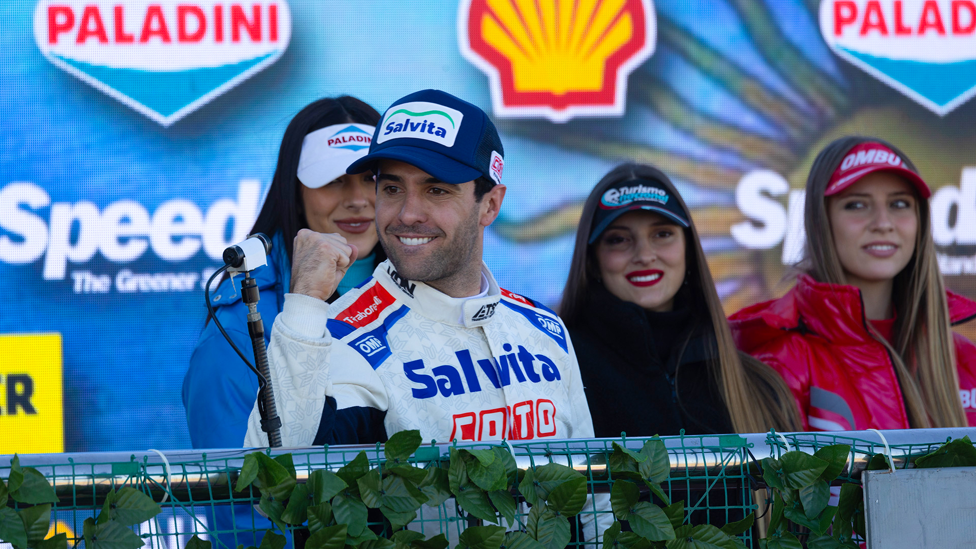 Manu Urcera, tras su victoria en la Clase 3 del TN: "Quedan cinco carreras y todo puede pasar" Manu Urcera, tras su victoria en la Clase 3 del TN: "Quedan cinco carreras y todo puede pasar"