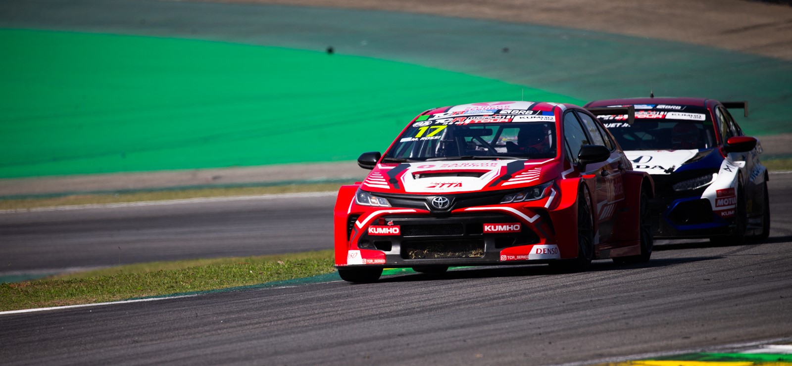 TCR South America: Rossi apuntó contra Piquet tras el toque que lo sacó de la carrera TCR South America: Rossi apuntó contra Piquet tras el toque que lo sacó de la carrera
