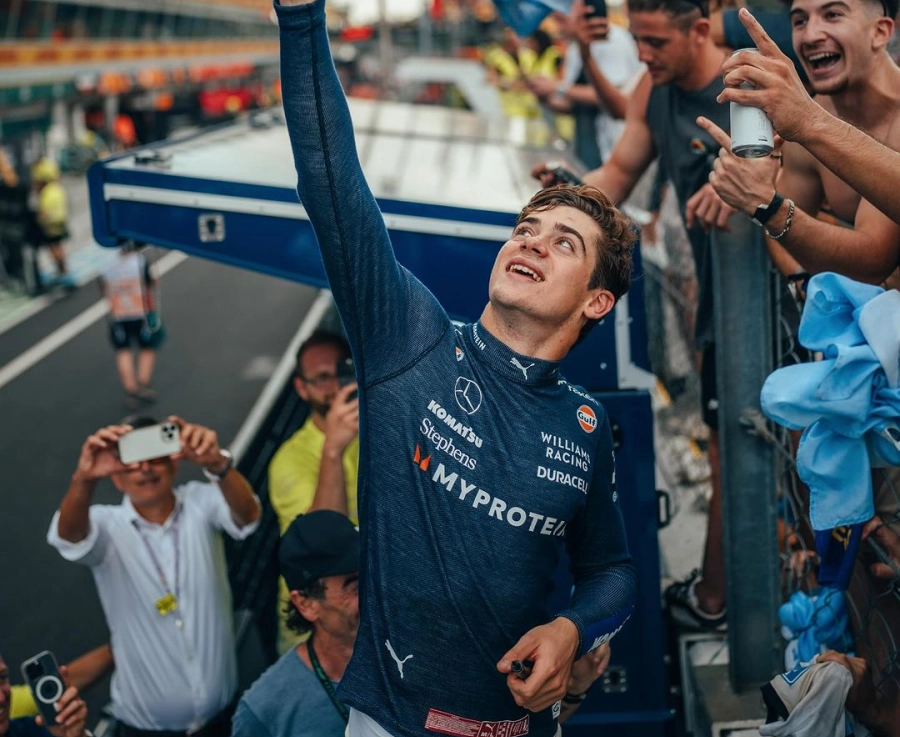 F1: ¡Colapinto causa furor en Brasil! ¿Cuántos argentinos se esperan? F1: ¡Colapinto causa furor en Brasil! ¿Cuántos argentinos se esperan?