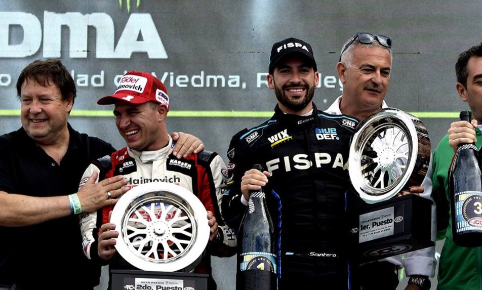 Qué prefieren los hinchas de Ford: ¿el cuarto título de Werner o el primero de Santero? Qué prefieren los hinchas de Ford: ¿el cuarto título de Werner o el primero de Santero?