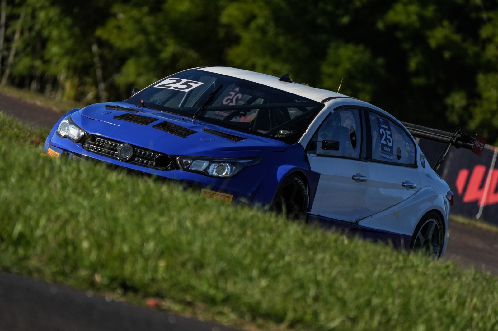 La historia del AT Racing, el equipo que debuto e hizo podio en la nueva era del TC2000 La historia del AT Racing, el equipo que debuto e hizo podio en la nueva era del TC2000