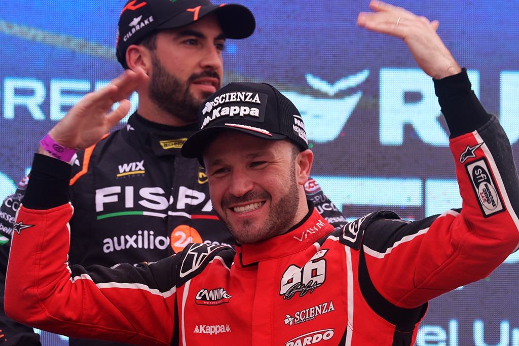 EXCLUSIVO: Gustavo Lema habló tras la vuelta al triunfo de Agustín Canapino en el TC EXCLUSIVO: Gustavo Lema habló tras la vuelta al triunfo de Agustín Canapino en el TC