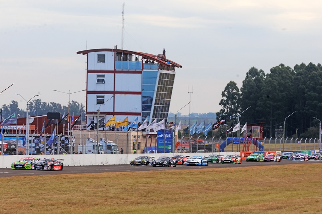 TC: ¿Cuáles son los ganadores que están fuera de la Copa Oro a falta de dos fechas? TC: ¿Cuáles son los ganadores que están fuera de la Copa Oro a falta de dos fechas?