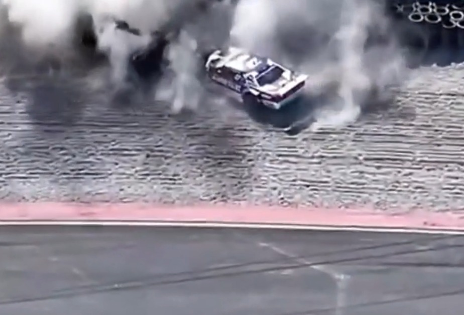TC: fuerte golpe de Craparo sobre el cierre de la carrera en Buenos Aires TC: fuerte golpe de Craparo sobre el cierre de la carrera en Buenos Aires