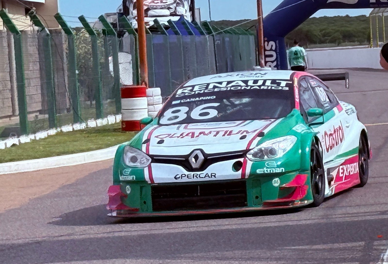Turismo Carretera 2000: Canapino fue 5° en la primera final de La Pampa Turismo Carretera 2000: Canapino fue 5° en la primera final de La Pampa