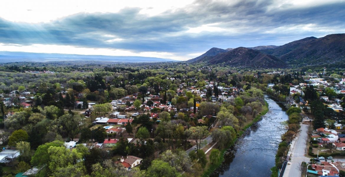 Qué hacer en Calamuchita: los mejores miradores, ríos y circuitos para descubrir el valle Qué hacer en Calamuchita: los mejores miradores, ríos y circuitos para descubrir el valle