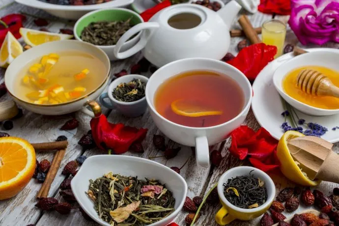 Salud y bienestar: infusiones para d&iacute;as de descanso: m&aacute;s all&aacute; del t&eacute; verde