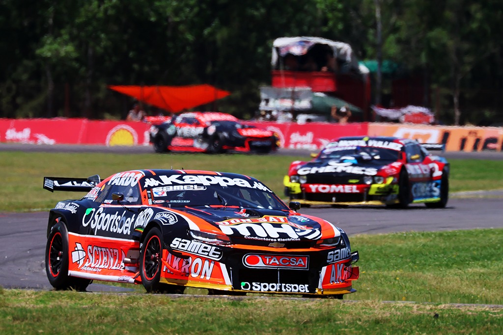 TC: así fue la vuelta rápida que le dio la séptima pole position a Canapino en La Plata TC: así fue la vuelta rápida que le dio la séptima pole position a Canapino en La Plata