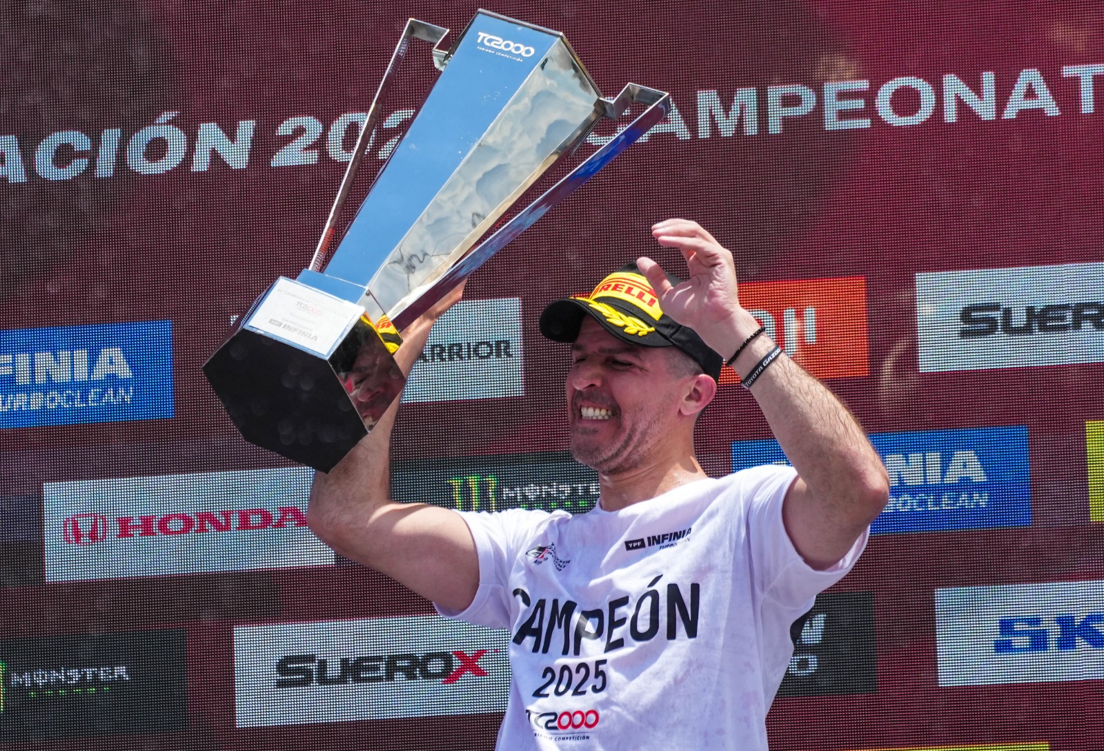 TC2000: &iexcl;A la tierra del t&iacute;tulo! Rossi vuelve a Jun&iacute;n, el escenario de su consagraci&oacute;n en 2025