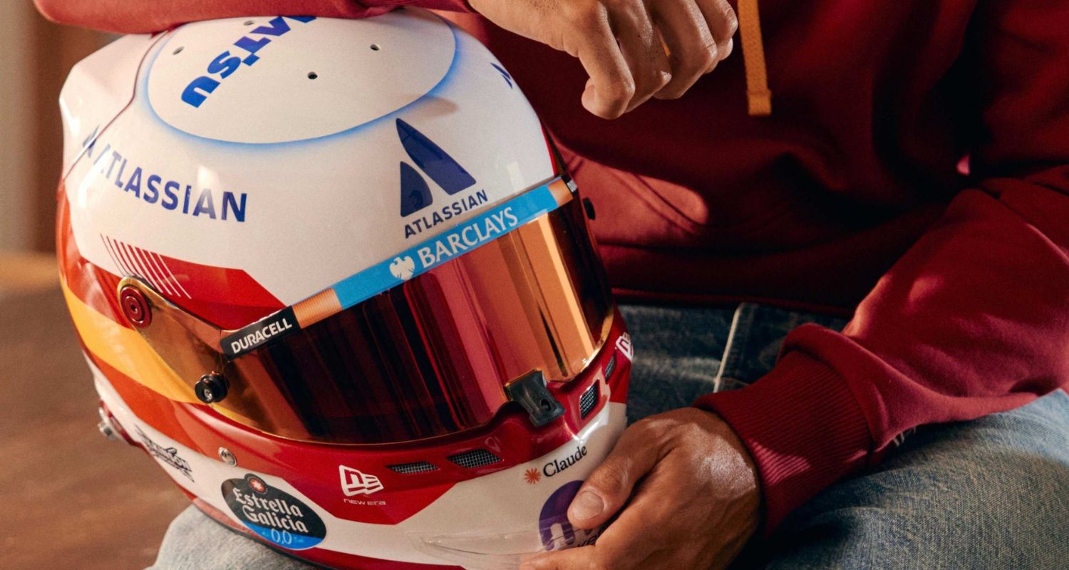 F1: Carlos Sainz llevar&aacute; un casco especial para su carrera de casa en Madring