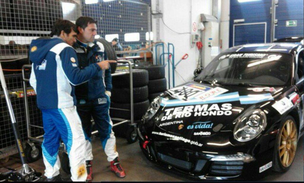 V&aacute;zquez pas&oacute; por N&uuml;rburgring