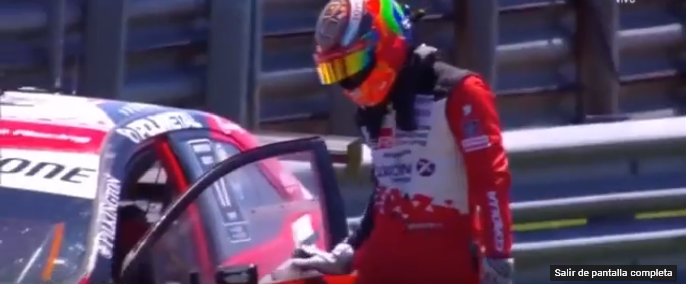 El peor final para Rossi y Pechito López en los 200 kilómetros El peor final para Rossi y Pechito López en los 200 kilómetros