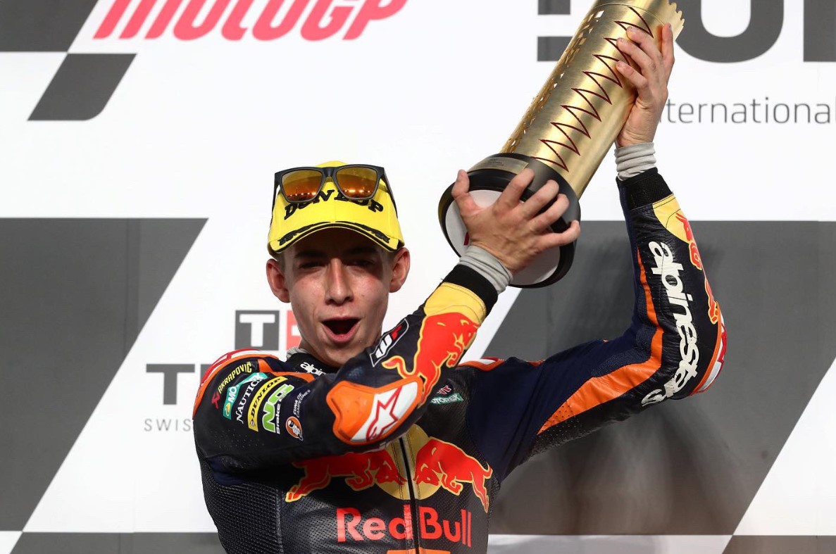 Pedro Acosta, el piloto que gan&oacute; en Moto3 tras largar de boxes