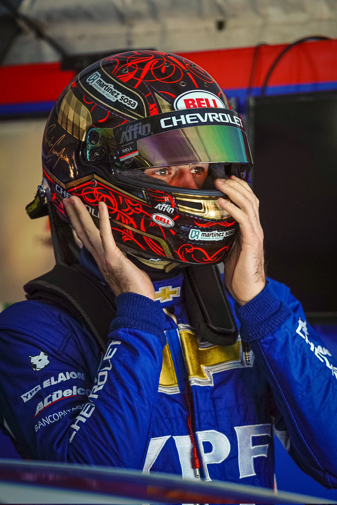 Girolami pidi&oacute; mano dura en Top Race