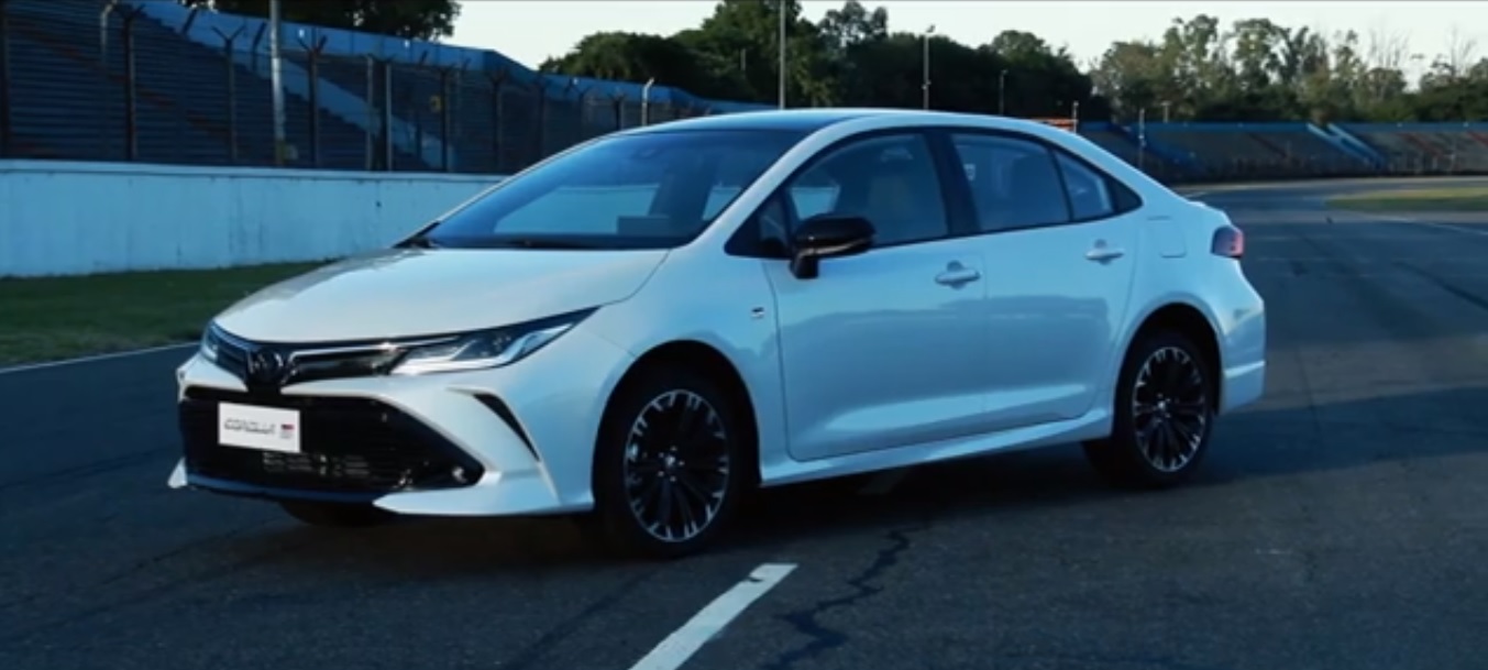 Toyota lanz&oacute; el Corolla GR-Sport en la Argentina